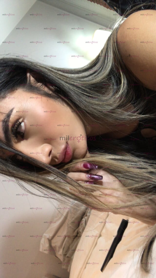 FOTOS DE CHICA TRANS VIP MUY ARRECHA CON GANAS DE SEXO POR POCOS DIAS