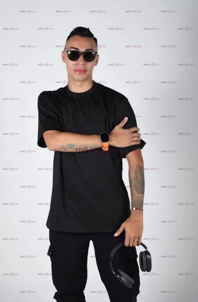 FOTOS DE JOVEN COLOMBIANO CALIENTE NUEVO AQUÍ !!