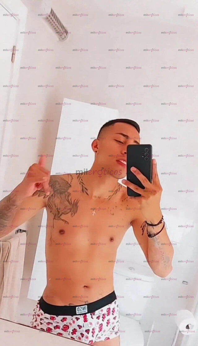 FOTOS DE JOVEN COLOMBIANO CALIENTE NUEVO AQUÍ !!