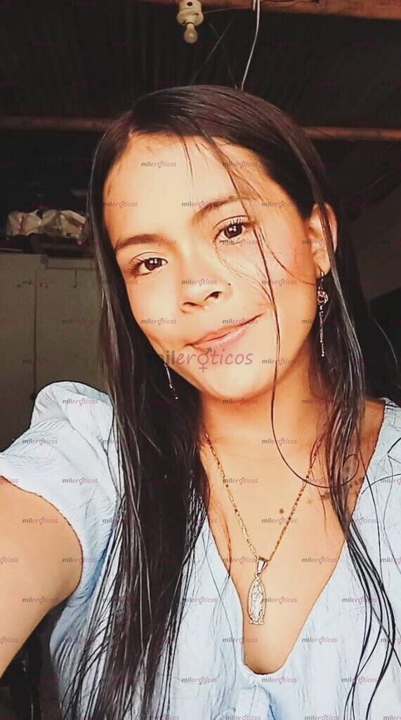 FOTOS DE SOY MICHEL UNA CHICA BAJITA PERO CALIENTE Y ARRECHA VEN Y DISFRÚTAME