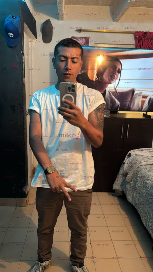 FOTOS DE ARRECHO VERGON MORENO DISPUESTO A TODO LLÁMAME