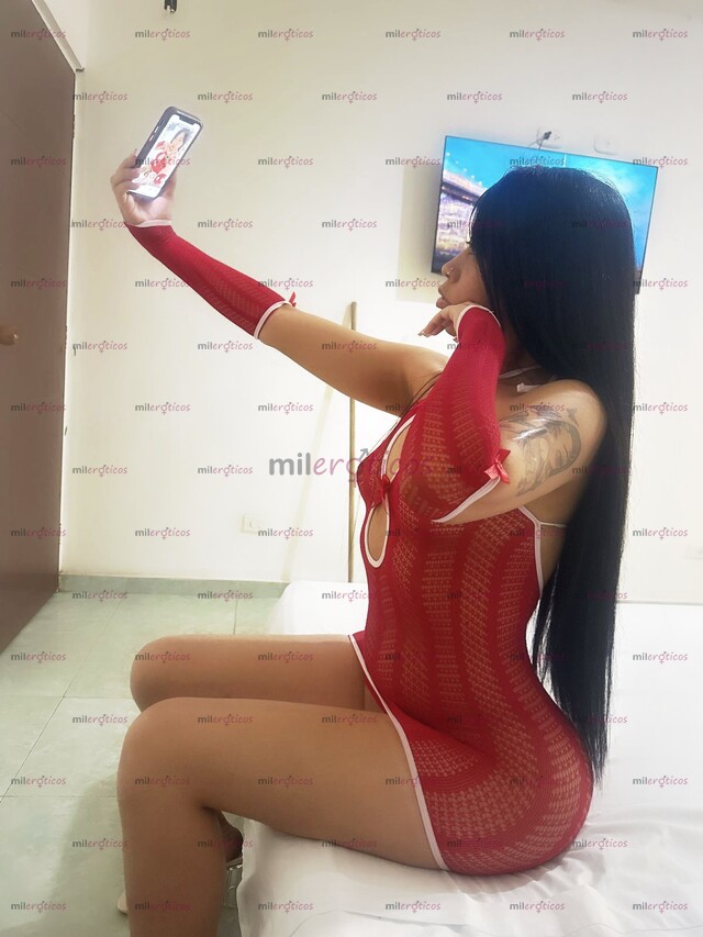 FOTOS DE CATALINA PELINEGRA DE DELICADA FIGURA UNA DIOSA DEL SEXO