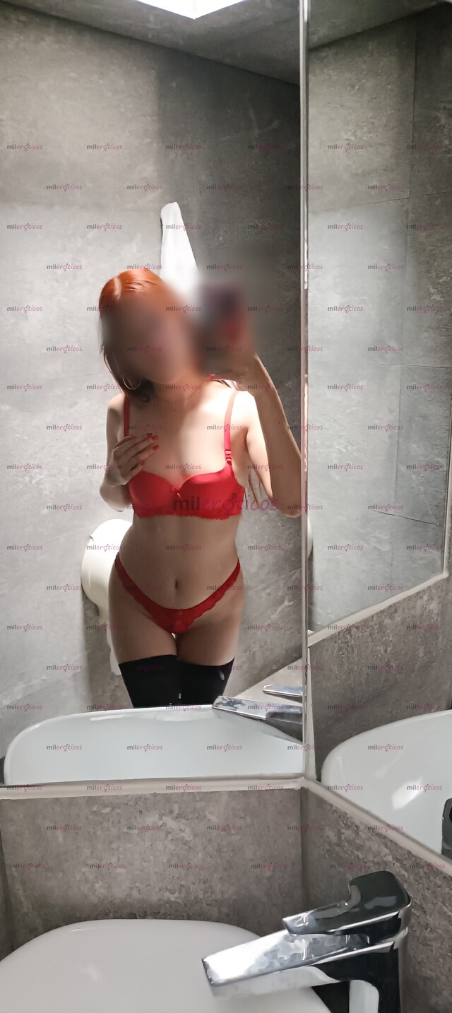 FOTOS DE SOY MONSE UNA CHICA DE 23 AÑOS CARIÑOSA Y COMPLACIENTE.