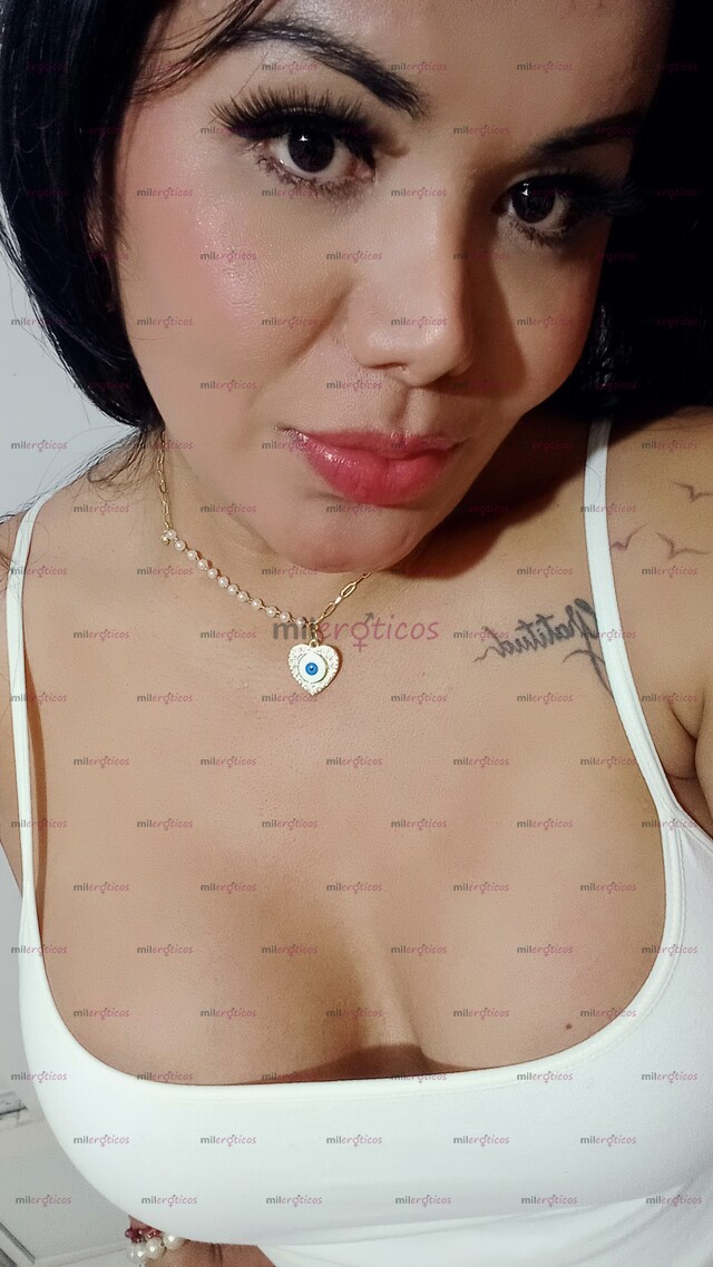 FOTOS DE ESTA JOVENCITA BELLA, SE ENCUENTRA SOLITA EN CASA.