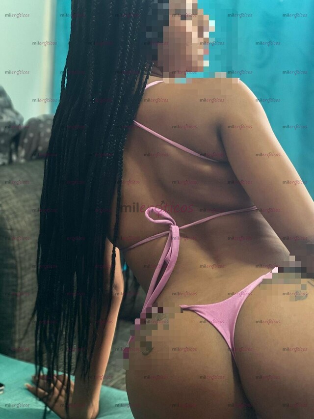 FOTOS DE MORENA FLACA ARDIENTE Y JUGUETONA COMPLACIENTE