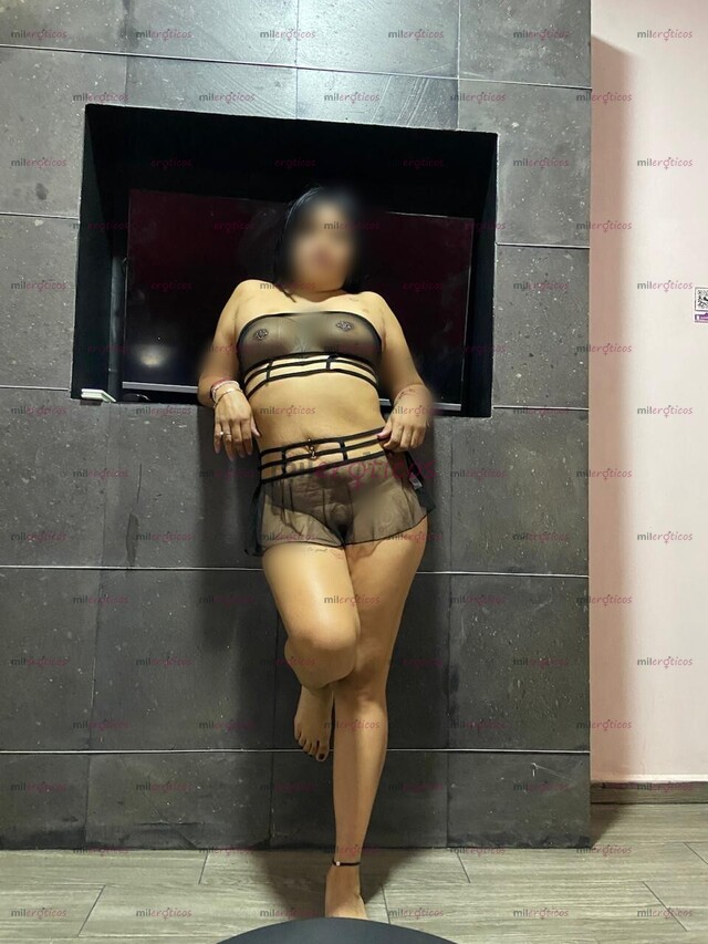 FOTOS DE KELLY 22 AÑOS NUEVA EN EL AMBIENTE SOY TU PUTITA EN LA CAMA Y MI ADICCIÓN COMERT