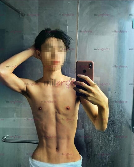 FOTOS DE TWIN 19 AÑOS ESTUDIANTE PASIVO CON CINTURITA DISPONIBLE 5620515719