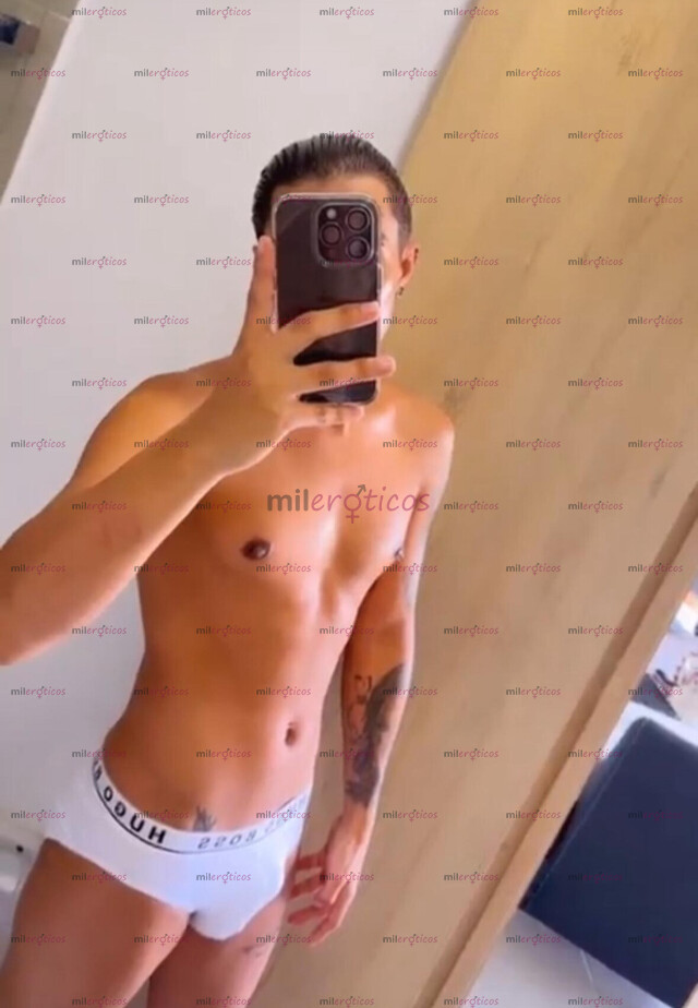 FOTOS DE JOVEN AGRADABLE SERIO Y MADURO VENTA DE CONTENIDO