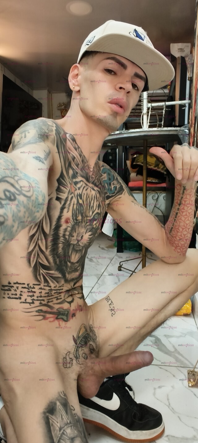 FOTOS DE FLACO ACTIVO BLANCO VERGON TATUADO MORBOSO