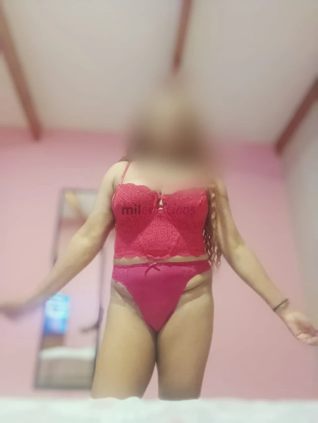 Hola mis amores soy anaya amp mas golosa mas provocativa y mucho mas profesional para poderte brindar lo mijor de mis servicios rica morena tetona sum...