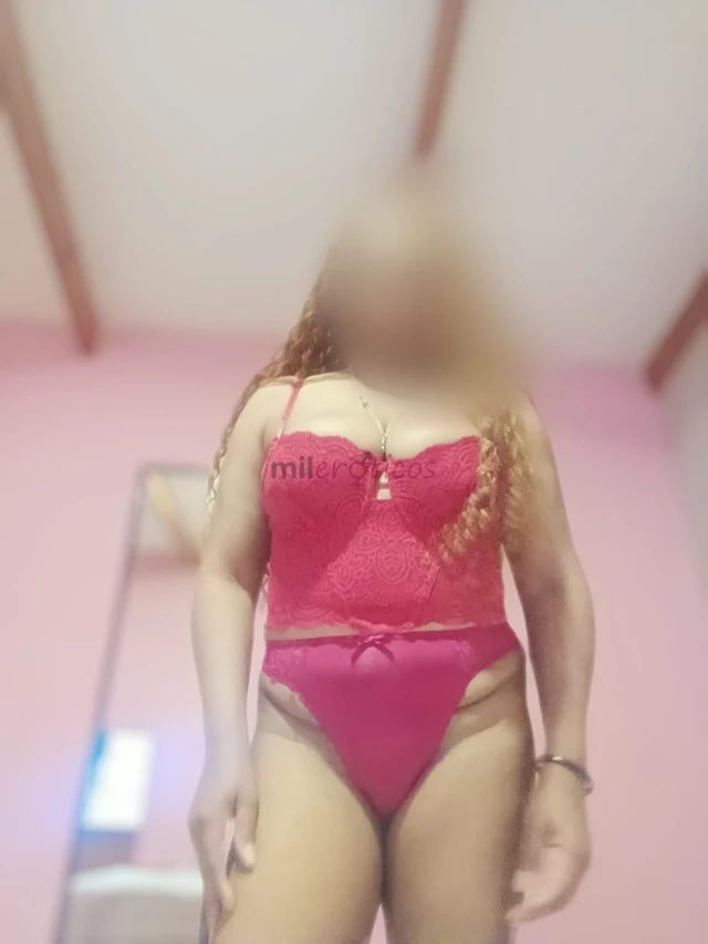 Hola mis amores soy anaya amp mas golosa mas provocativa y mucho mas profesional para poderte brindar lo mijor de mis servicios rica morena tetona sum...