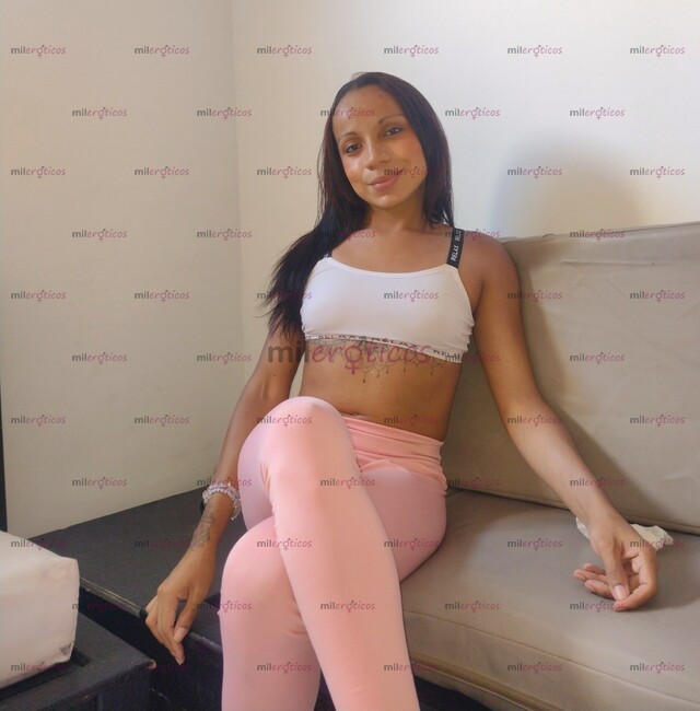 FOTOS DE CONTENIDO , PRESENCIAL, ISSA ESTHER. PAGOS NEQUI DAVIPLATA