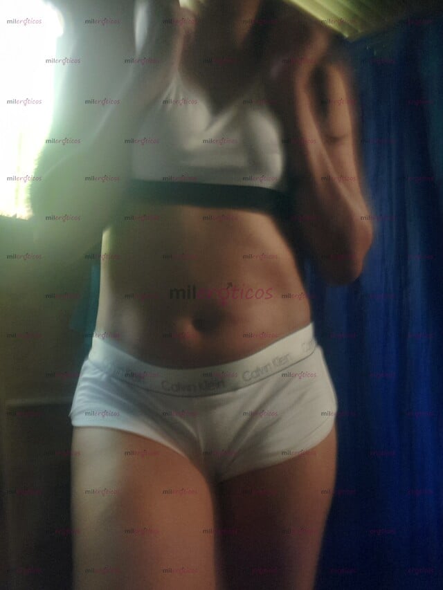 FOTOS DE LINDA MORENA MUY SENSUAL PARA PASARLA DELICIOSO BB