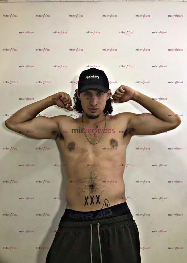 FOTOS DE HOLA SEÑORITAS! PAISA DOTADO ROMPEDOR DE PERRAS! MUY MUY ARRECHO!!