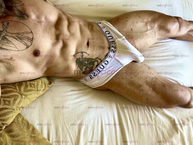 FOTOS DE PODRÍA DAR CLASES DE COMO FOLLAR EN LA CAMA