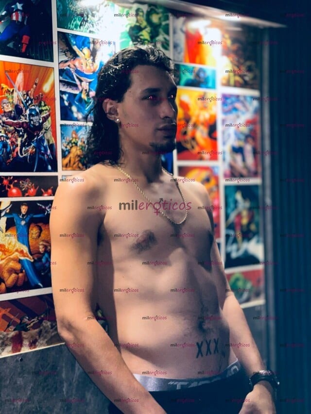 FOTOS DE HOLA SEÑORITAS! PAISA DOTADO ROMPEDOR DE PERRAS! MUY MUY ARRECHO!!