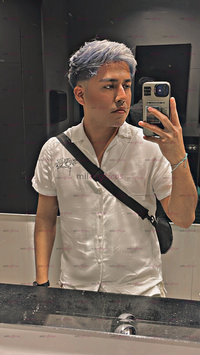 FOTOS DE MORENITO VERGONZOSO LISTO PARA PASARLA RICO !!!