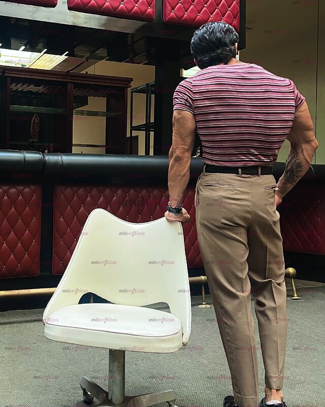 FOTOS DE EL HOMBRE QUE TE TIENES QUE COMER PARA SENTIRTE LLENA