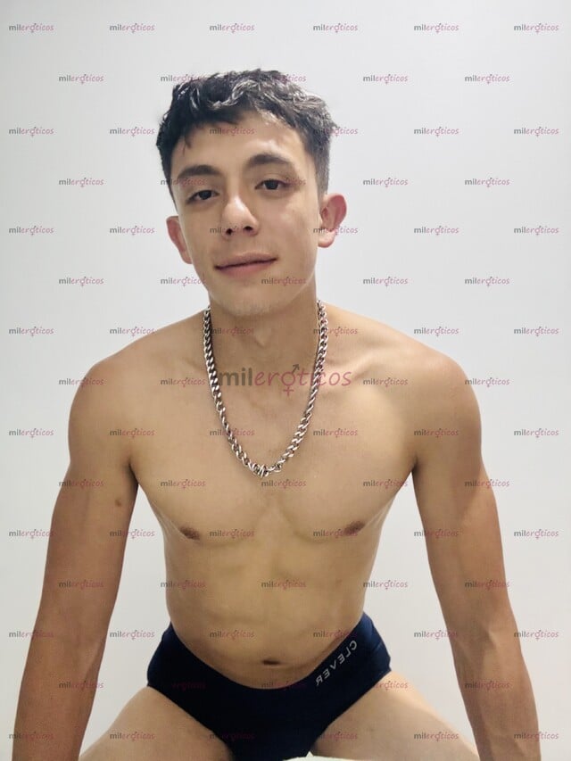 FOTOS DE PASIVO SUMISO, ENTREGADO Y SIEMPRE DISPUESTO 3218725642