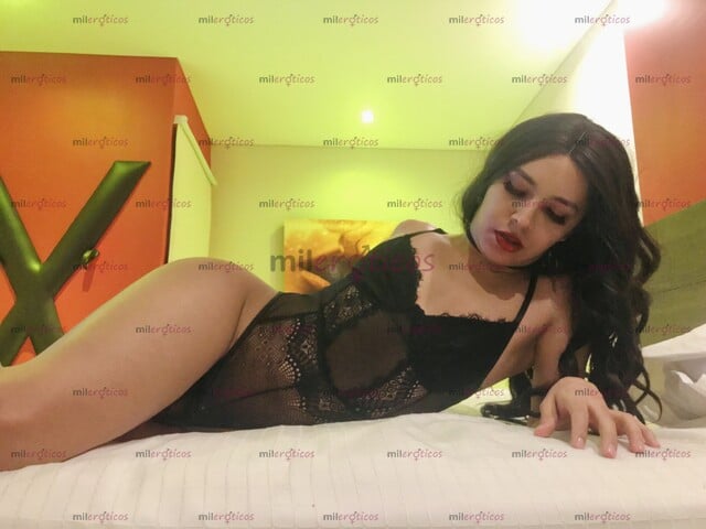 FOTOS DE PAULINA TÚ MUÑECA DE CARNE Y HUESO DELGADA, BONITA Y COMPLACIENTE