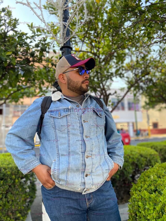 FOTOS DE CHICO BISEXUAL DISPUESTO A HACERTE SUSPIRAR