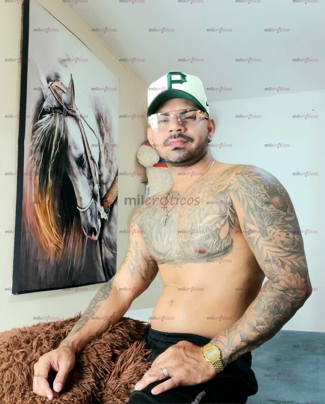 FOTOS DE CHICO TATU: COMPLACIENTE ,VARONIL,HIGIENICO