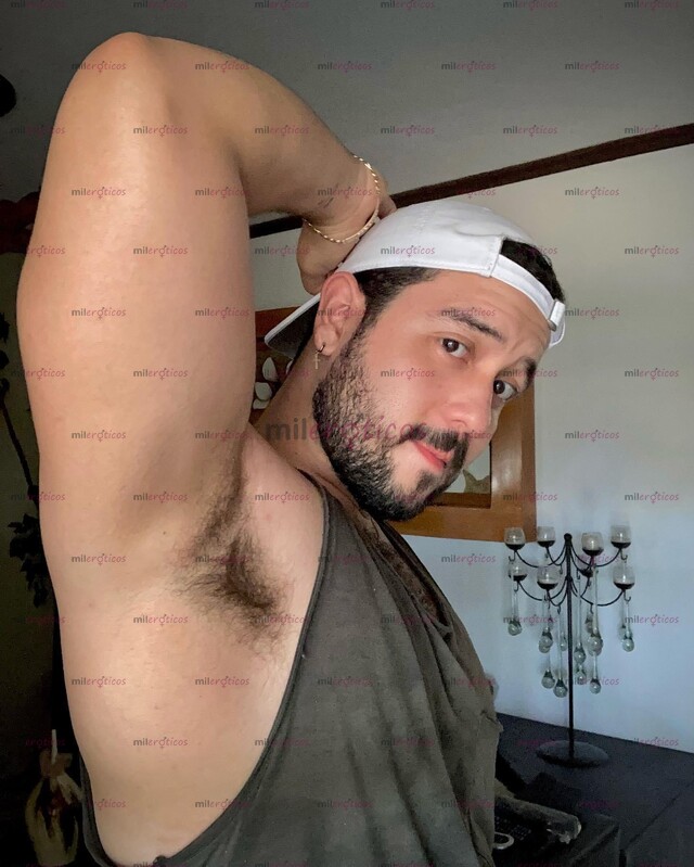 FOTOS DE SERVICIO DE MASAJE Y MÁS, PASEMOS UN RATO AGRADABLE