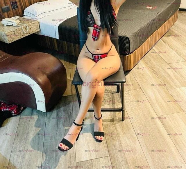 FOTOS DE LINDA Y SEXY ESCORT ARLET CON MUCHAS GANAS DE CONOCERTE Y COGER