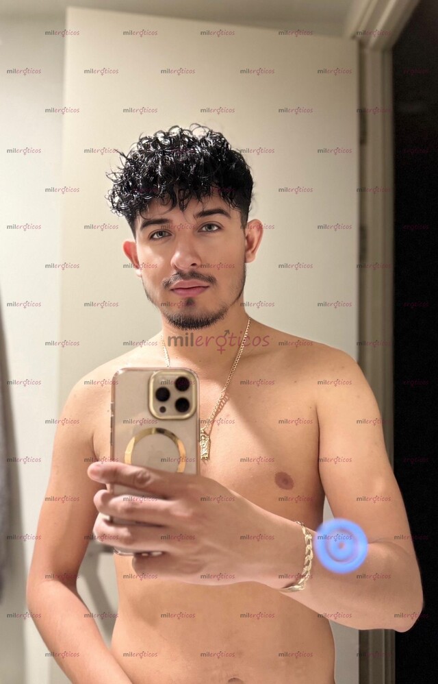 FOTOS DE RELÁJATE CON MIS MANOS Y DESPUÉS CON MI CUERPO. DÉJATE CONSENTIR POR MI