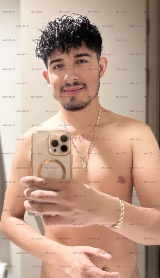 FOTOS DE RELÁJATE CON MIS MANOS Y DESPUÉS CON MI CUERPO. DÉJATE CONSENTIR POR MI