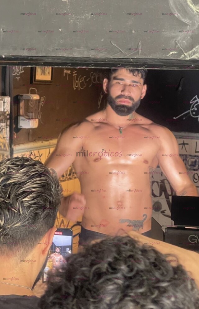 FOTOS DE ¡ GIGOLO BUSCA COMPLACERTE LLAMA YA ! 3103249417