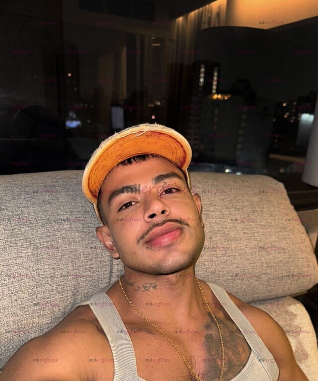 FOTOS DE SOY KEVIN COLOMBIANO DE MEDELLIN SERVICIO DE CALIDAD
