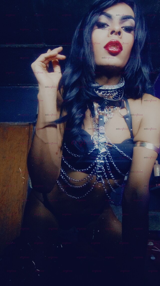 FOTOS DE ATRACTIVA NENA TRANS VERSÁTIL Y MUY FEMENINA