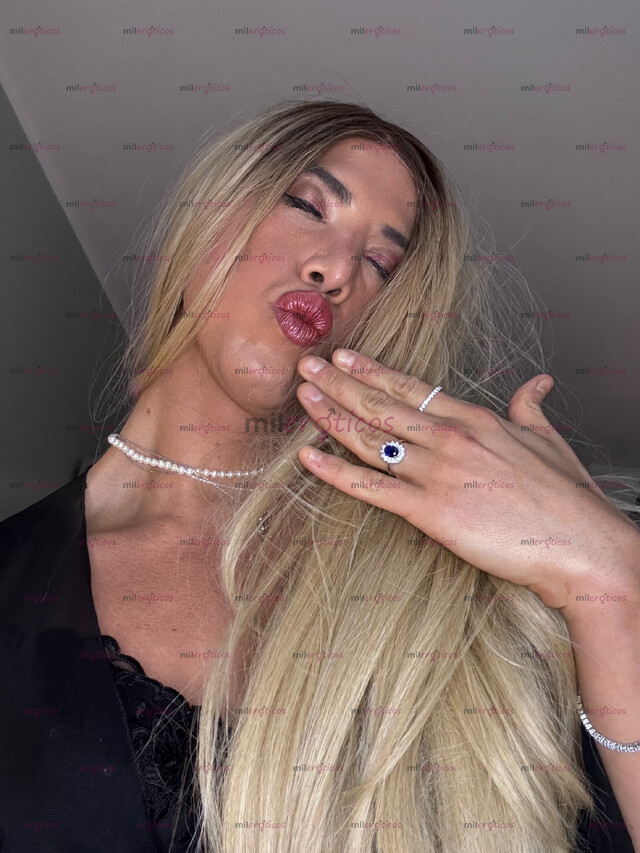 FOTOS DE MIA MARTIS VISITANDO MEDELLÍN AHORA ENCONTREMOS Y PONGÁMONOS LOQUITOS AMOR