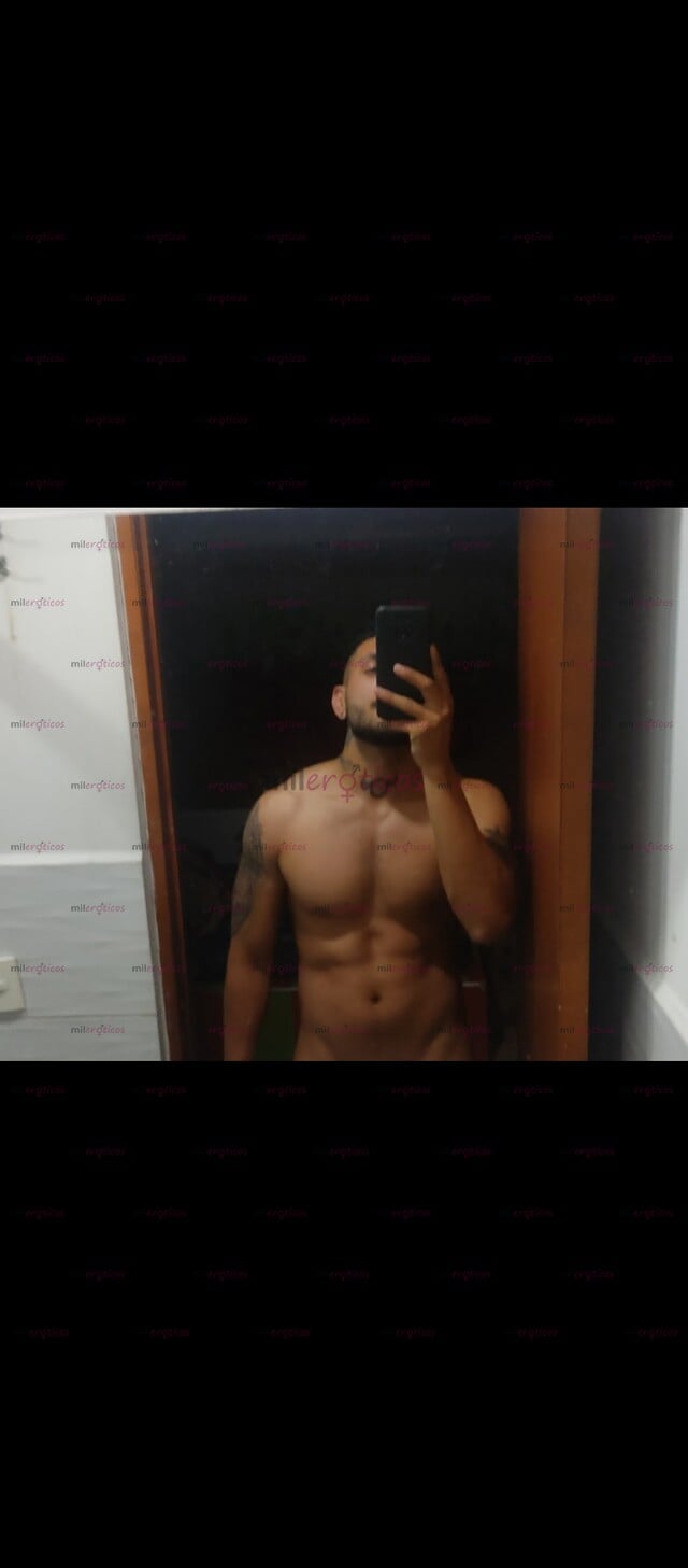 FOTOS DE MORENO ÁRABE VERGÓN PINTA DISPONIBLE PARA VIDEOLLAMADA Y CONTENIDO TRIO