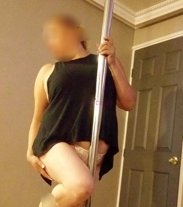 Gorditahola soy amaral sensual apasionada de rico encuentros ardientes golosos y muy relajados oral al natural ricas posiciones sabrosa rica americana...
