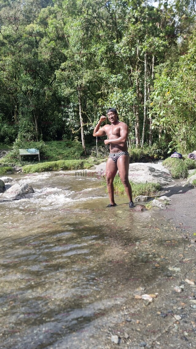FOTOS DE BLACK MASAJISTA PASIVO RENALGON ( RELAJANTES Y EROTICOS) VENTA DE CONTENIDO FULL