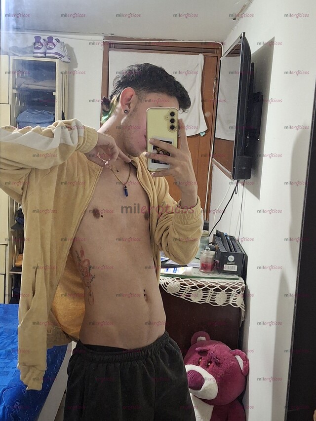 FOTOS DE JOVEN .PASIVO ..COMPLACIENTE ..Y.. CARIÑOSO..