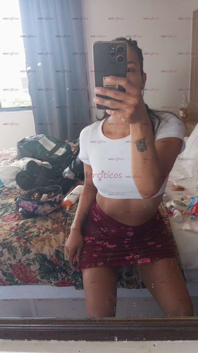 FOTOS DE ARIANA, MORENITA CACHONDA! ESTOY DE REGRESO