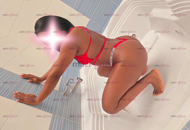 FOTOS DE HERMOSA Y SENSUAL NEGRA, CULO DE INFARTO, ROSTRO PERFECTO NUEVA EN CALI