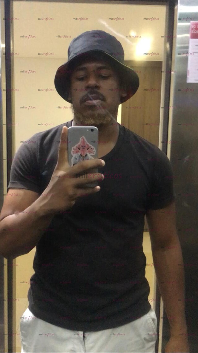 FOTOS DE HOMBRE MASCULINO FOLLADOR DISPONIBLE PERSONAS SOLVENTES