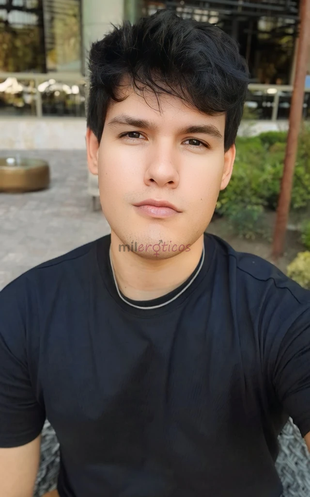 Observarme deseame imaginame frente a ti y hazme completamente tuyo dejame cumplir tus deseos mas profundos y fetiches mas ricos dejame complacerte ha...