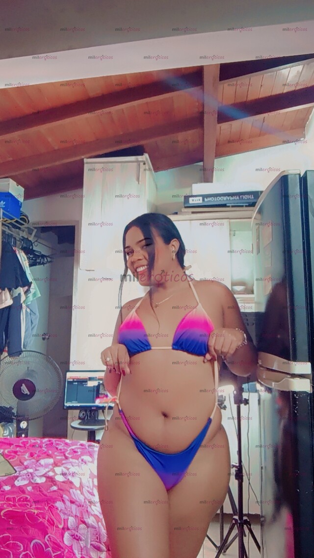 FOTOS DE HERMOSA Y LINDA NIÑA FEMENINA MASAJISTA LISTA PARA CUMPLIR TODAS TUS FANTASIAS