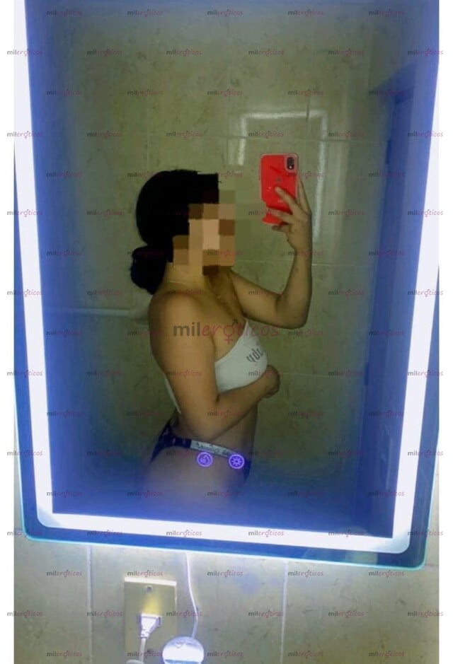 FOTOS DE CUERPESITO FIRME NALGUITA PARADITA 18 AÑOS DISPONIBLE FLAQUITA RICA