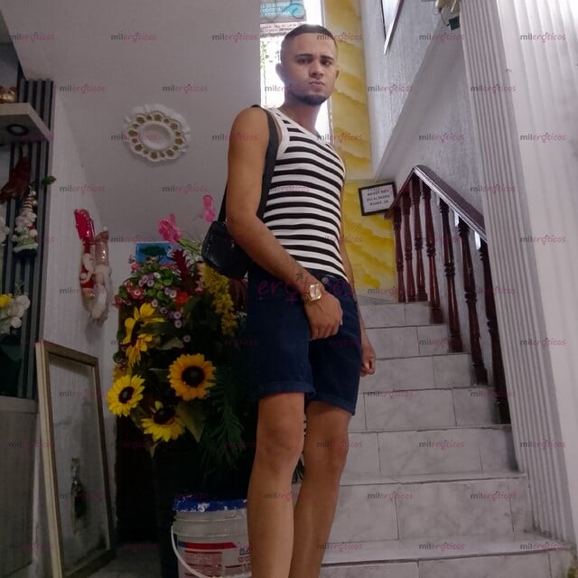 FOTOS DE MEN CON 24 AÑOS DE EDAD , INTERESADO ESCRIBIR A MI WHATSAPP 3011277169