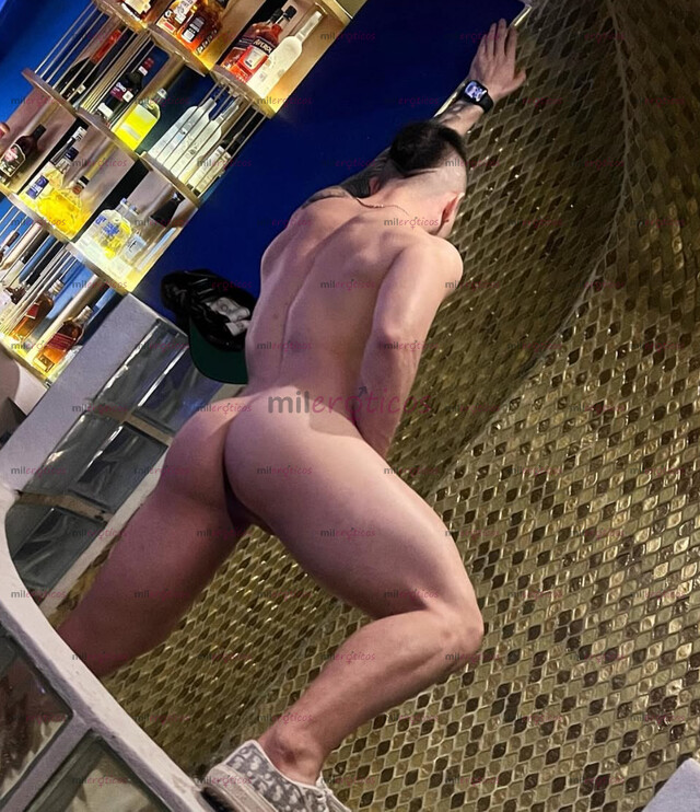 FOTOS DE COLOMBIANO VERSÁTIL DISPUESTO A COMPLACERTE