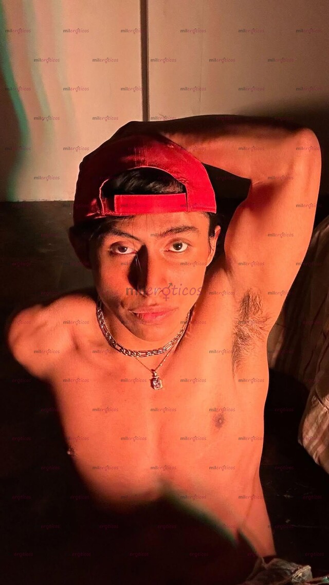 FOTOS DE TWINK PASIVO 19 AÑOS PARA CUMPLIR TUS FANTASIAS Y FETICHES