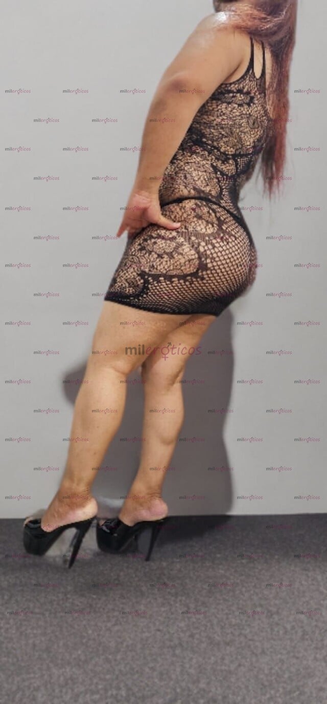 FOTOS DE RICA TRANS HORMONISADA CON UN RICO CULITO APRETADO Y BOCA TRAVIESA