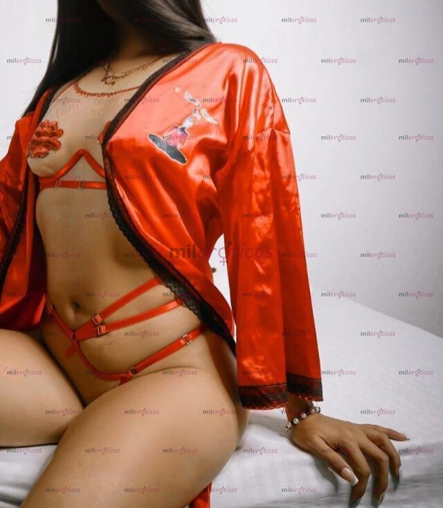 FOTOS DE ALIIISOON MASAJISTAS TERAPÉUTICA KIS LOVE