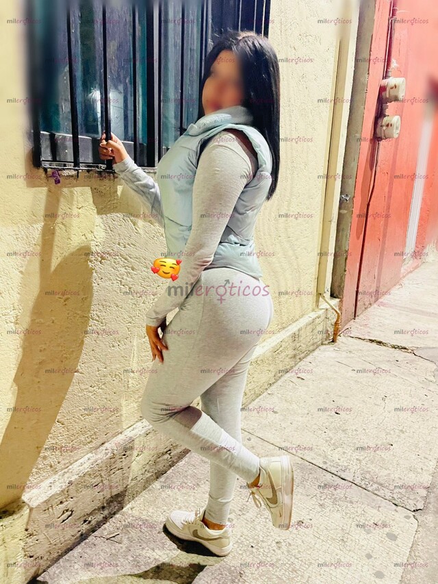 FOTOS DE JESSI NIÑA APRETADITA DE 19 AÑITOS LINDO CUERPO NALGONCITA ACUERPADA MULTIORGÁSM